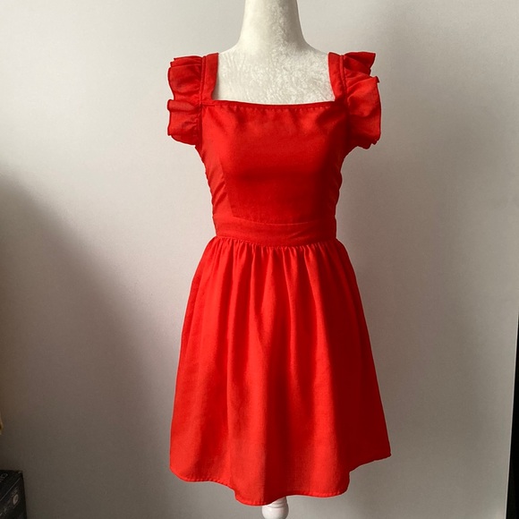 Red Sleeves Square Neckline Dress - Picture 1 of 11